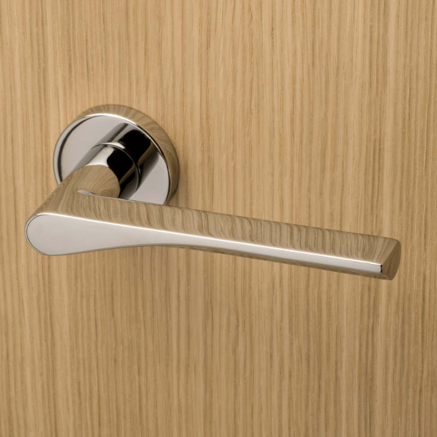 Paire de Poignées de Portes T. Ito