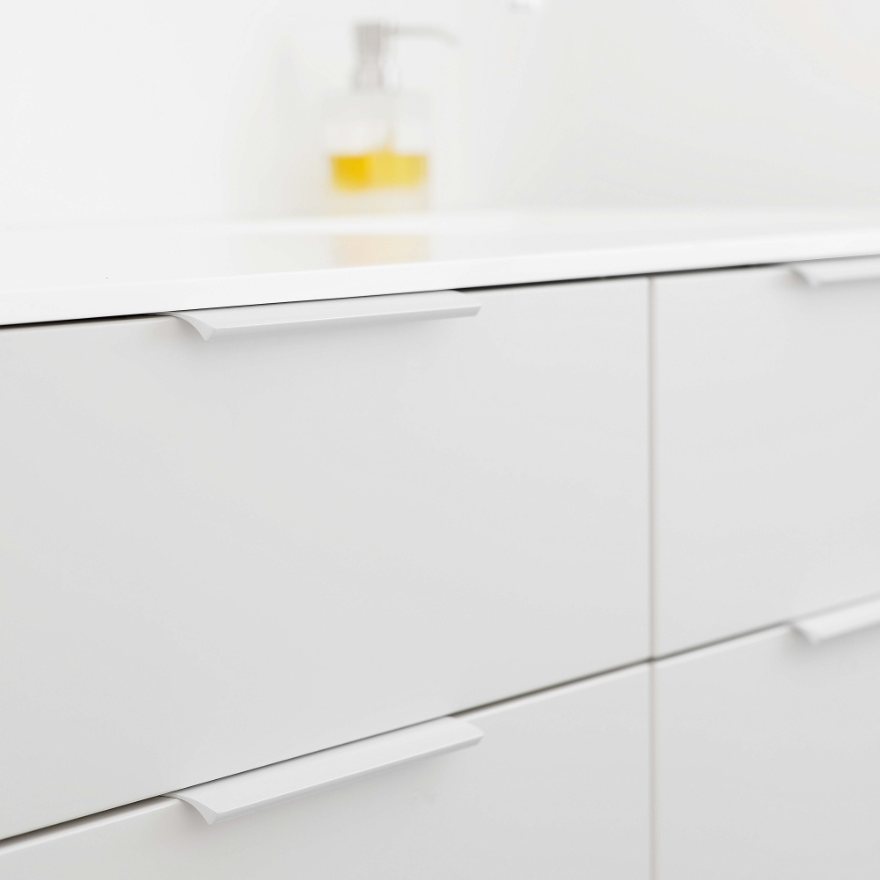 Rochelle Aluminium edge handle