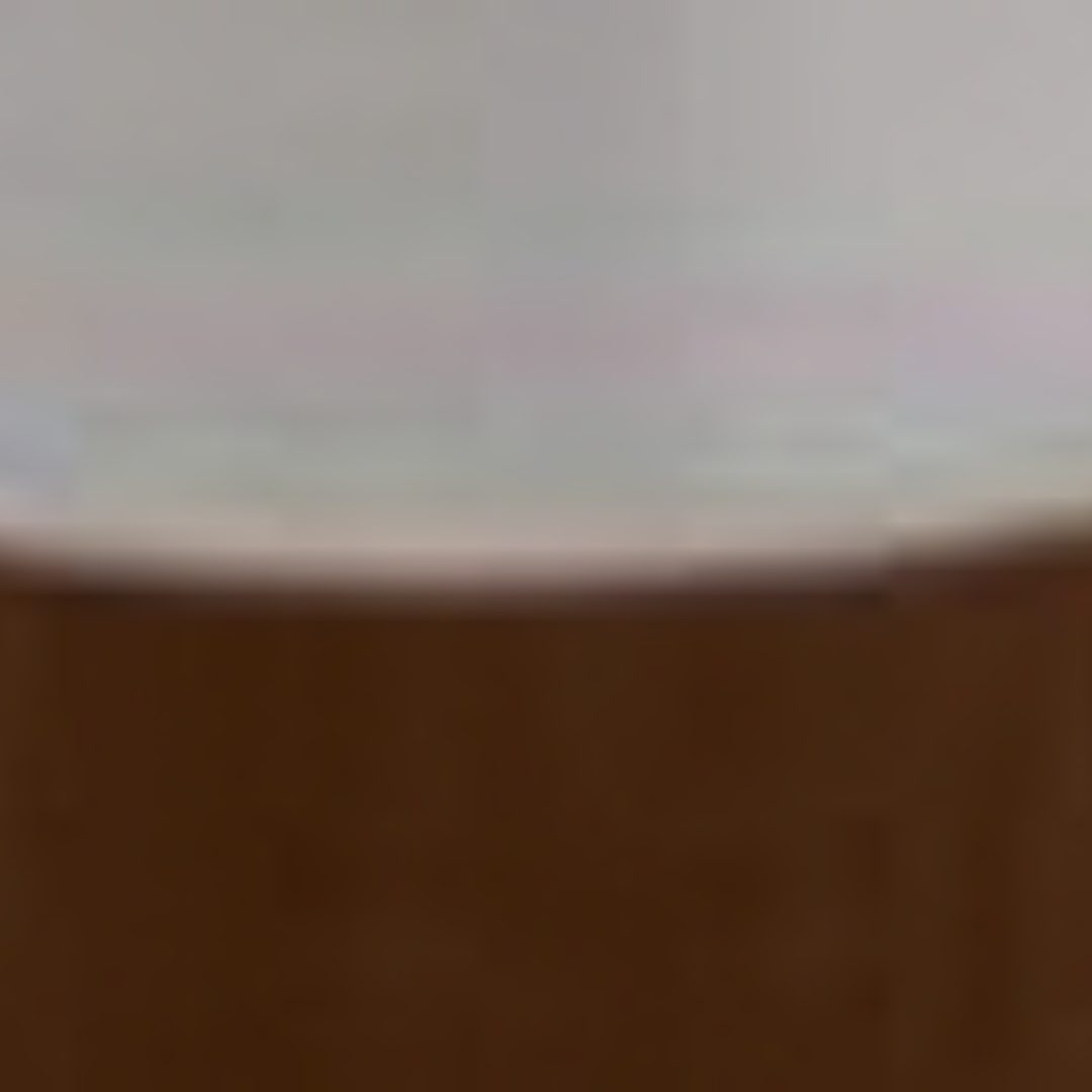 Noyer verni et aspect inox