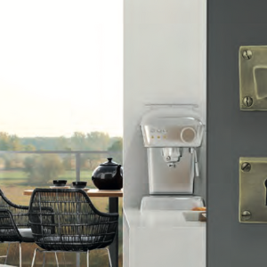 Poignée bec de cane, clé Y/I, clé L : quelles sont les différences ? Poignée bec de cane, clé Y/I, clé L : quelles sont les différences ?