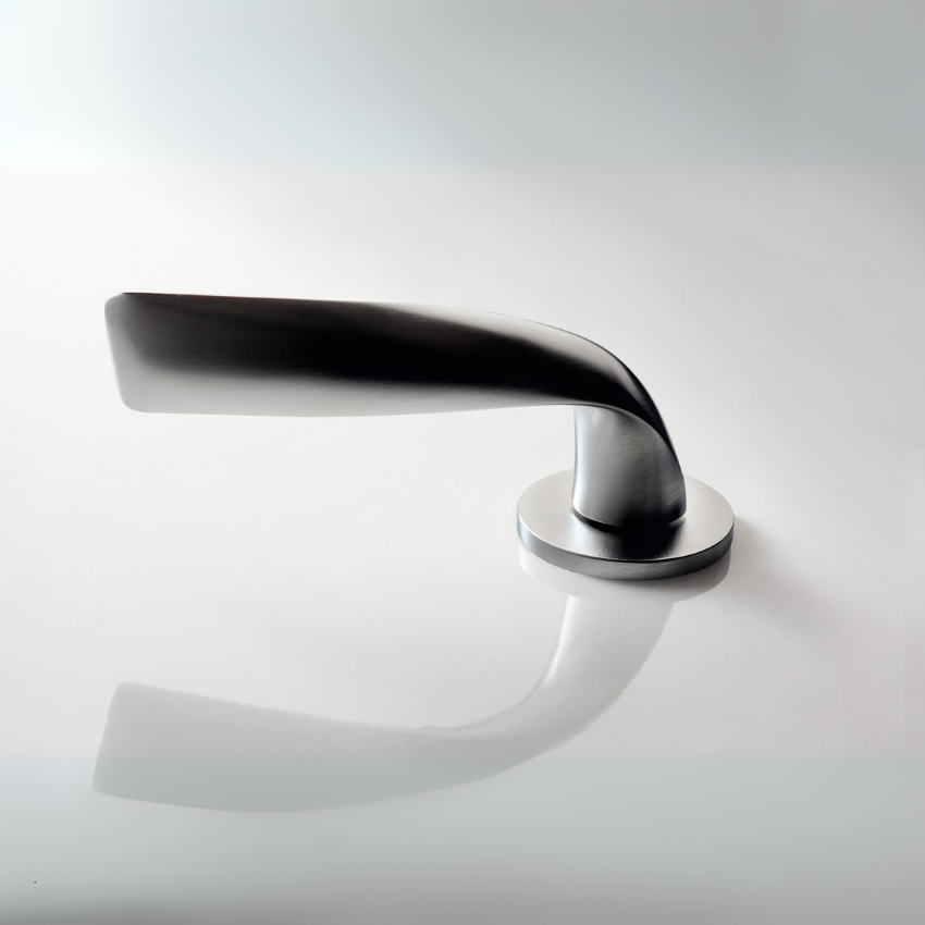 Paire de poignées de portes Vola