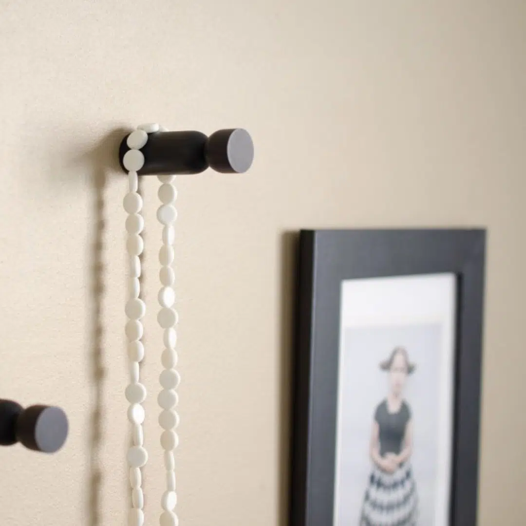 Patère murale / Bouton de meuble Gaby Laiton